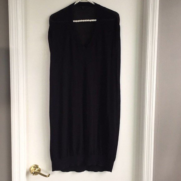 COS Dresses & Skirts - COS size S sleeveless dress